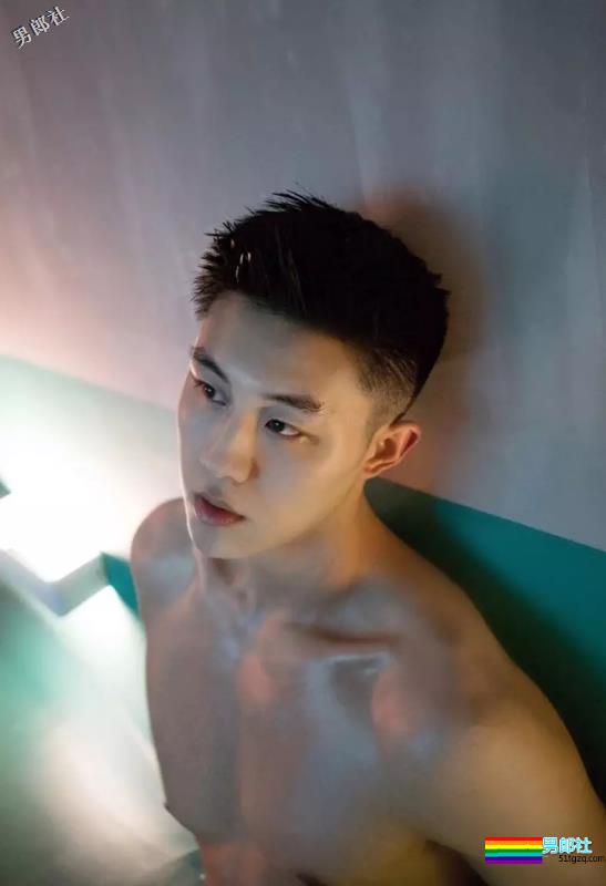 188cm大长腿重庆帅哥,衣服一脱我就想和他做朋友! - 51虹马 188cm大长腿重庆帅哥,衣服一脱我就想和他做朋友! - 51虹马