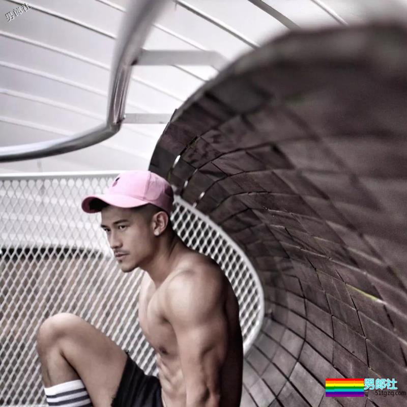 天菜帅体育生，选哪个做你的1？ - 51虹马