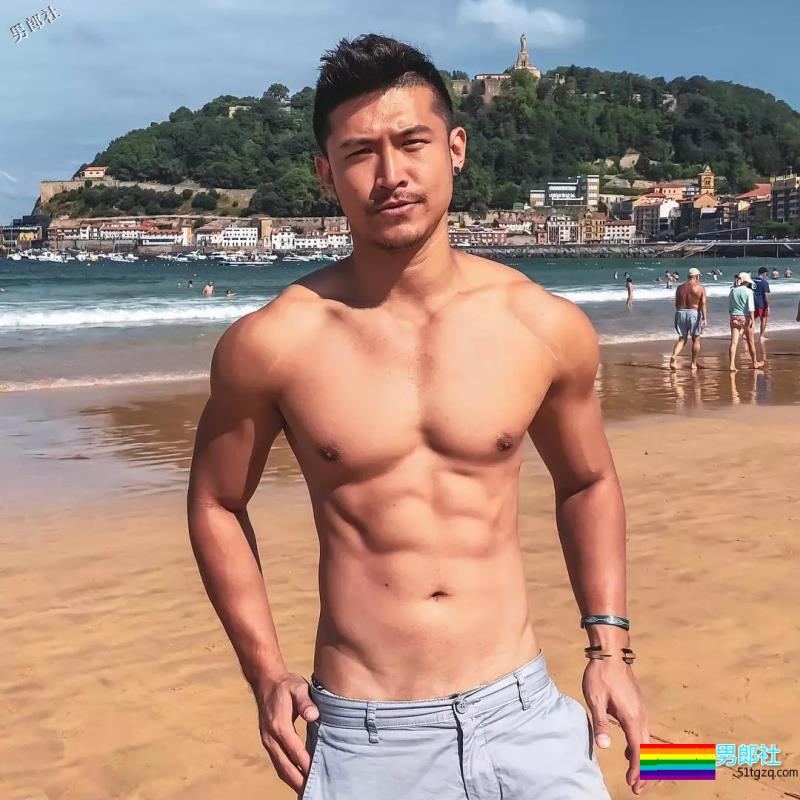 天菜帅体育生，选哪个做你的1？ - 51虹马