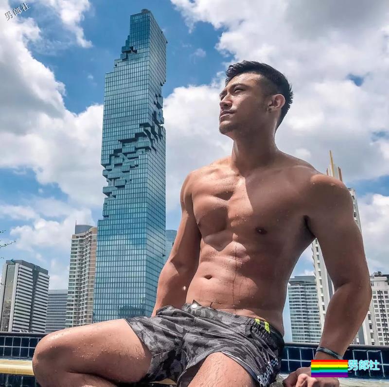 天菜帅体育生，选哪个做你的1？ - 51虹马