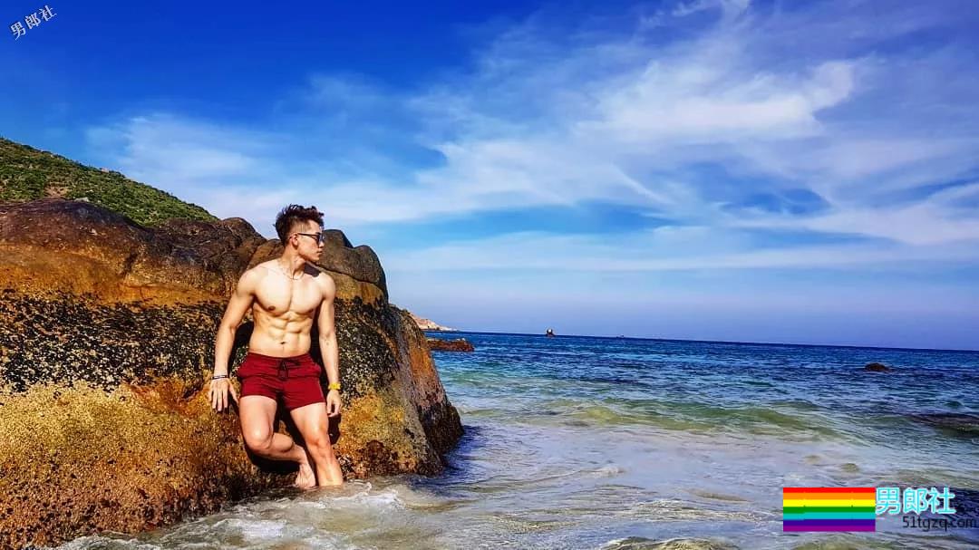 颜高活好条儿顺，看得我都忍不住摸了一下屏幕！ - 51虹马