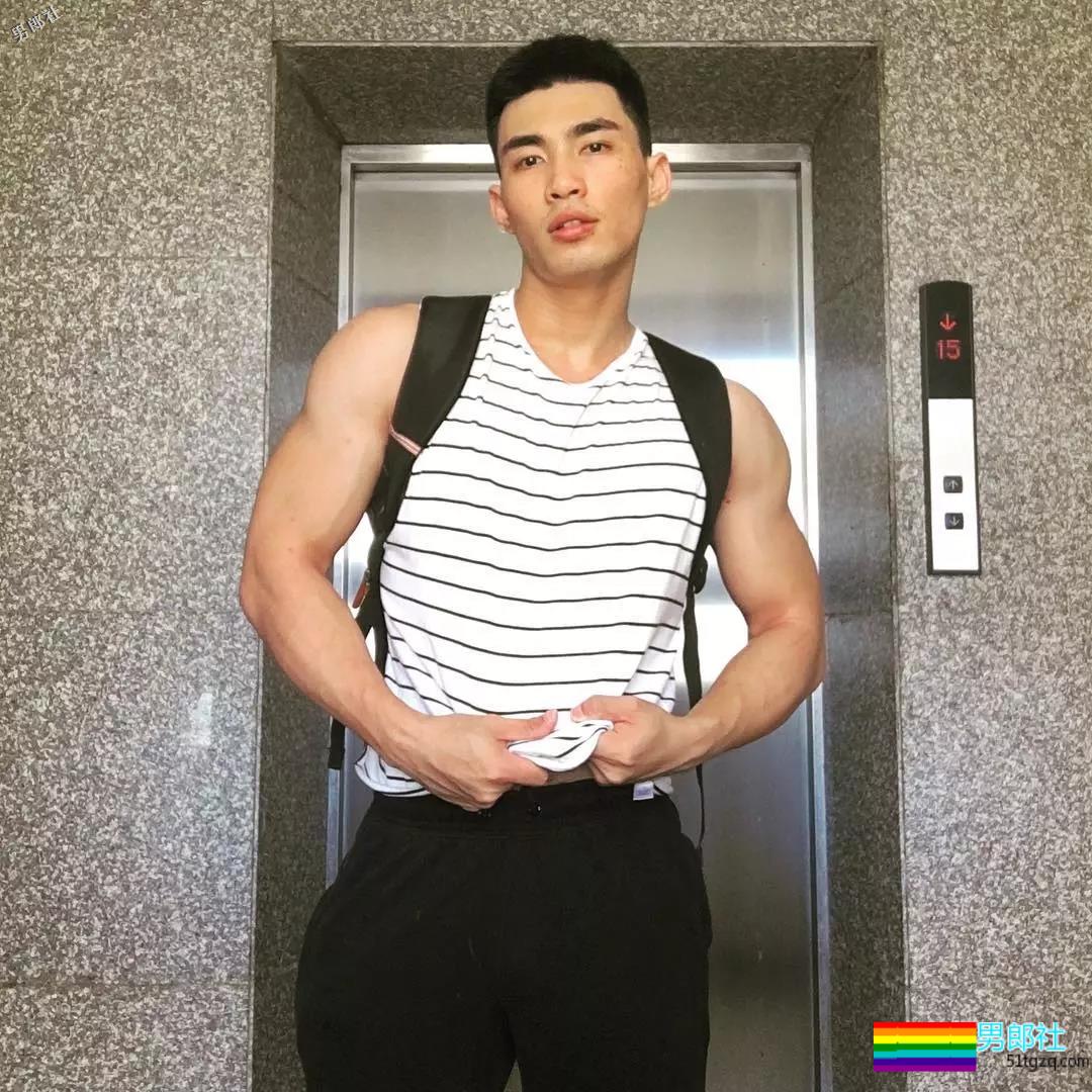 颜高活好条儿顺，看得我都忍不住摸了一下屏幕！ - 51虹马