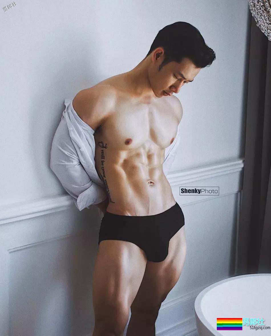 颜高活好条儿顺，看得我都忍不住摸了一下屏幕！ - 51虹马