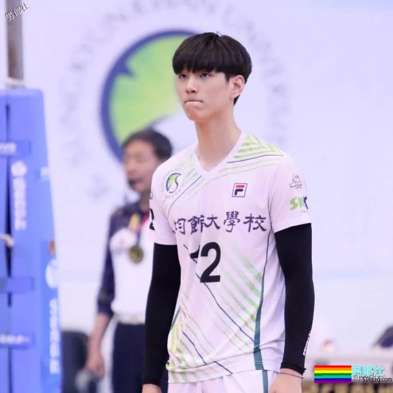 193CM排球队校草干净帅气，这么好看的小哥哥一定有男朋友了！ - 51虹马