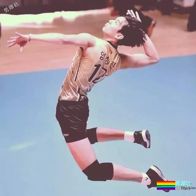 193CM排球队校草干净帅气，这么好看的小哥哥一定有男朋友了！ - 51虹马