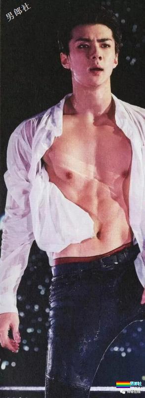 盛世美颜绝世好腰,肩宽翘臀大长腿,少年感十足的八块腹肌太可品口! - 51虹马 盛世美颜绝世好腰,肩宽翘臀大长腿,少年感十足的八块腹肌太可品口! - 51虹马