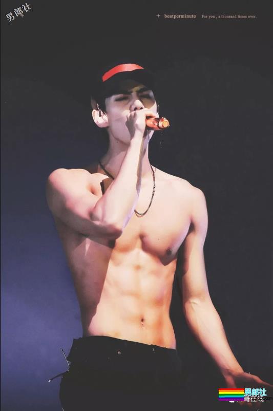 盛世美颜绝世好腰,肩宽翘臀大长腿,少年感十足的八块腹肌太可品口! - 51虹马 盛世美颜绝世好腰,肩宽翘臀大长腿,少年感十足的八块腹肌太可品口! - 51虹马