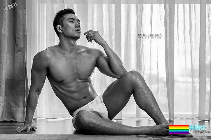 man到爆浆的男模，秒变叮当猫！ - 51虹马