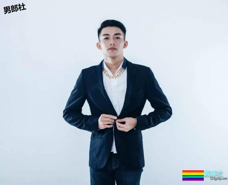 清秀奶油帅哥，表面上腼腼腆腆没想到这么浪！ - 51虹马