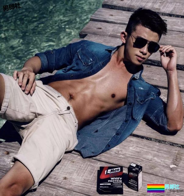 清秀奶油帅哥，表面上腼腼腆腆没想到这么浪！ - 51虹马