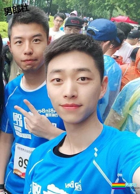 男模成功上位成新宠，粉红咪咪是杀手锏？ - 51虹马