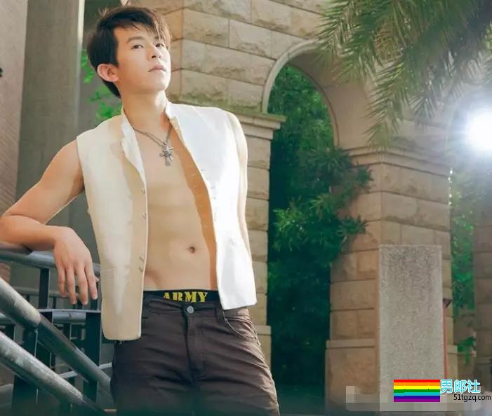 扒一扒gay在直男澡堂的那些事 - 51虹马