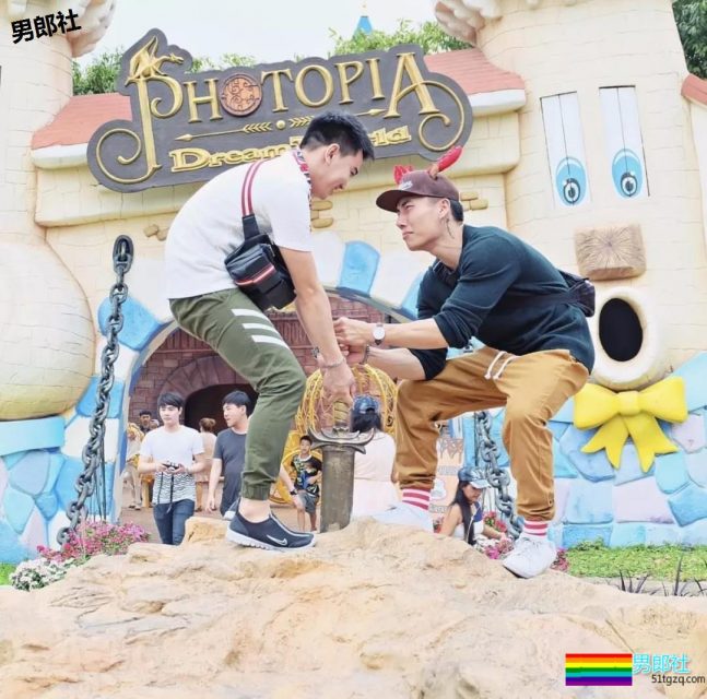 超不爱穿内裤自拍的泰国模特！单凭这身肌肉我就非常可以！ - 51虹马