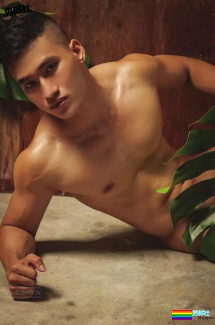 型男身材好棒，可惜了这。。！ - 51虹马