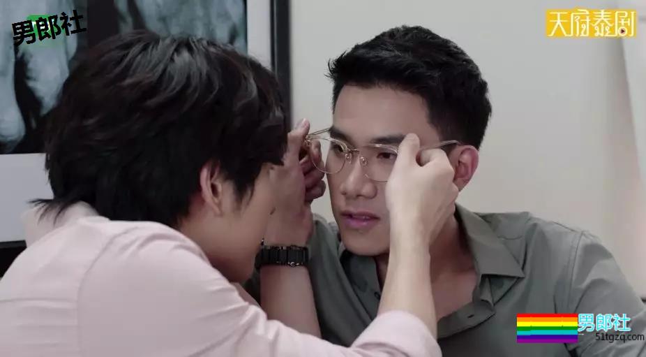 经历风雨之后的KK夫夫 更加珍惜这段来之不易的感情了！ - 51虹马