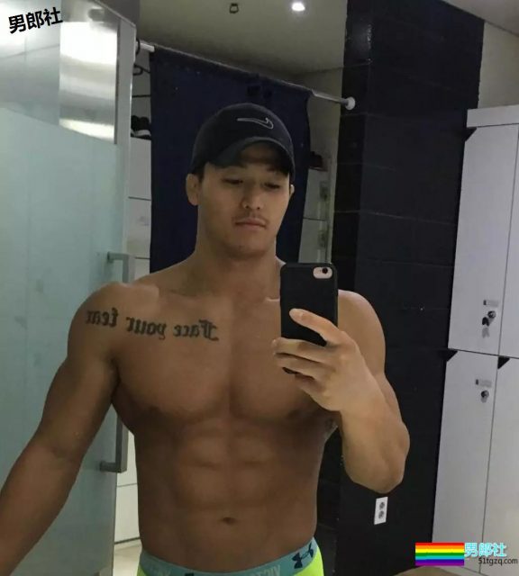 天菜帅体育生，选哪个做你的1？ - 51虹马