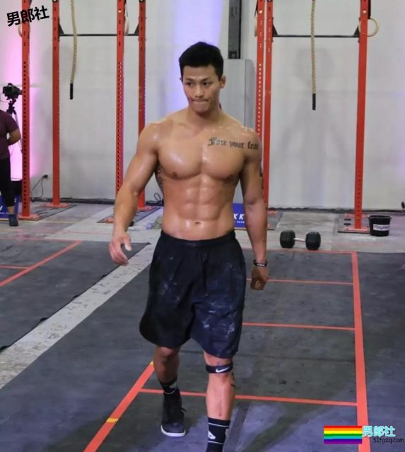 天菜帅体育生，选哪个做你的1？ - 51虹马