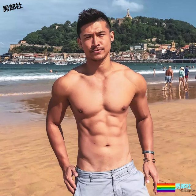 天菜帅体育生，选哪个做你的1？ - 51虹马