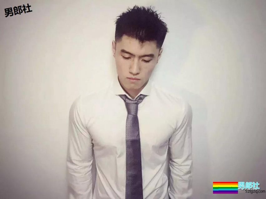 1米85筋肉私教帅出新高度！新一代X健身“头牌”小狼狗！？ - 51虹马