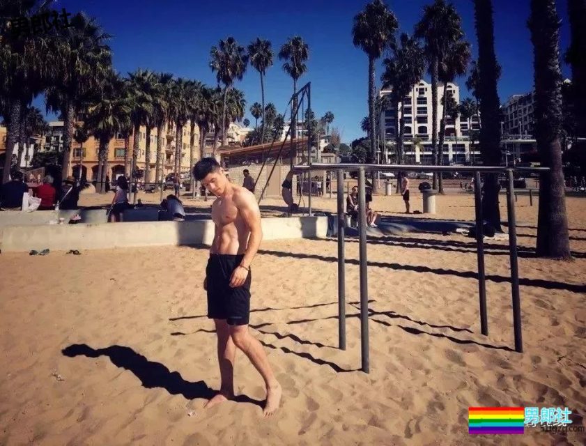 1米85筋肉私教帅出新高度！新一代X健身“头牌”小狼狗！？ - 51虹马