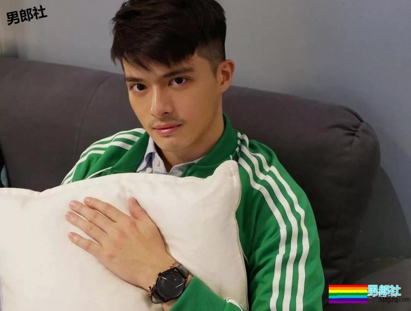 清爽帅气的模特小哥哥，对笑起来有酒窝的男生难以抗拒啊！ - 51虹马