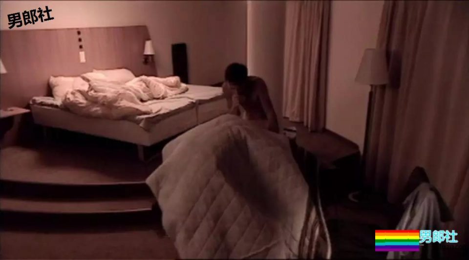 大叔 X 小鲜肉 游戏时被警察叔叔抓个正着。。。 - 51虹马