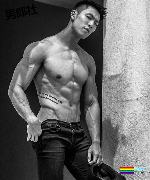 23岁的天菜爆肌男，大筋霸鲜肉男模碾压男选大赛！ - 51虹马