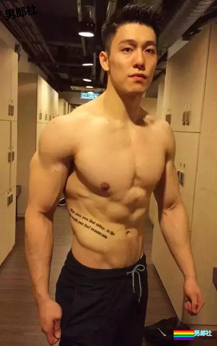 23岁的天菜爆肌男，大筋霸鲜肉男模碾压男选大赛！ - 51虹马