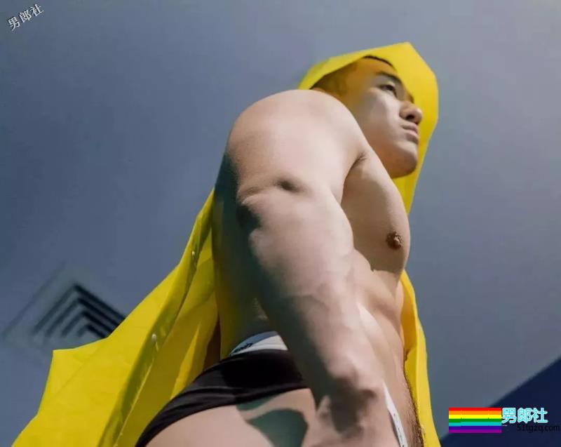 井盖队长又双叒叕发新照,他背后的摄影师也太厉害了吧? - 51虹马 井盖队长又双叒叕发新照,他背后的摄影师也太厉害了吧? - 51虹马