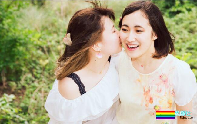 今日同志资讯:同性交友APP总裁反同婚?同性恋被艾滋病“污名化”? - 51虹马 今日同志资讯:同性交友APP总裁反同婚?同性恋被艾滋病“污名化”? - 51虹马