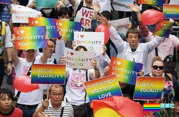 同志资讯：QE帅厨和男友开始撒狗粮了等-51虹马