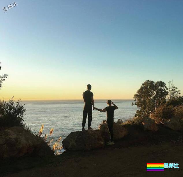 同志资讯:QE帅厨和男友开始撒狗粮了等 - 51虹马 同志资讯:QE帅厨和男友开始撒狗粮了等 - 51虹马