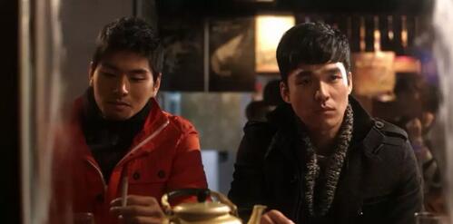 冷漠空少 X 屌丝快递员 疯狂的一夜！ - 51虹马