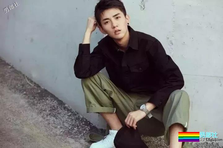 鲜嫩帅气的飞行员小哥哥，有一种爱情就要开始的味道！ - 51虹马