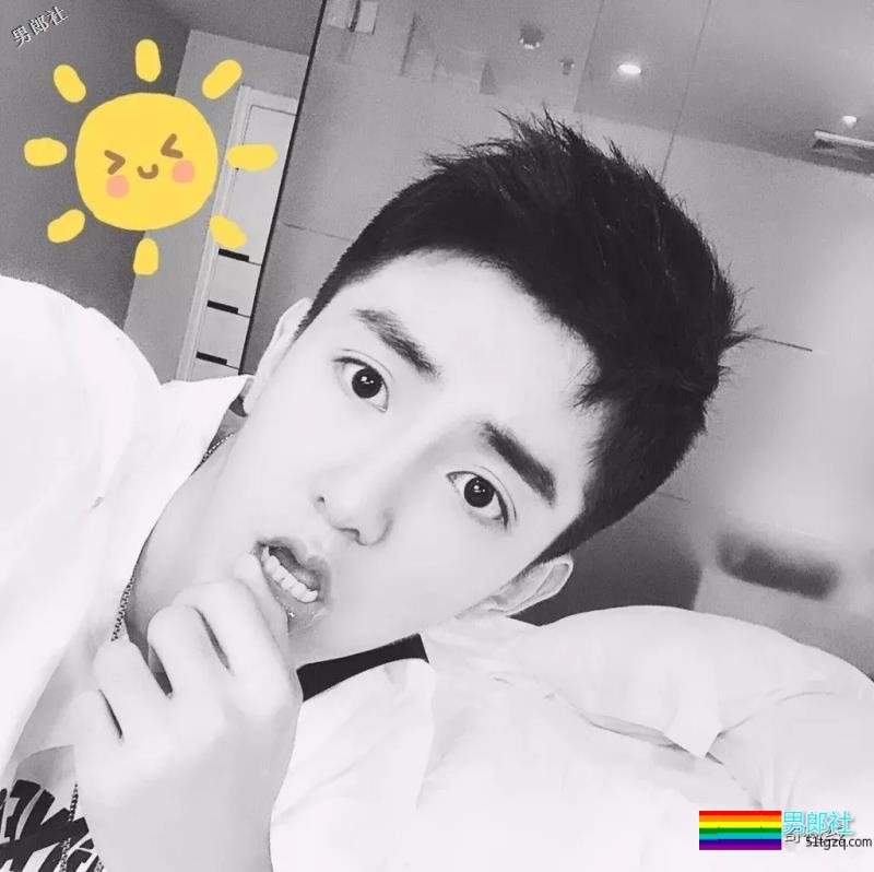 鲜嫩帅气的飞行员小哥哥，有一种爱情就要开始的味道！ - 51虹马