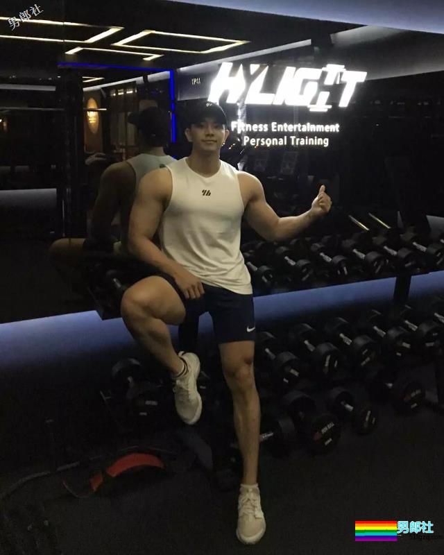 20cm亚洲先生,古铜肤色帅到爆!舔吗?-51虹马