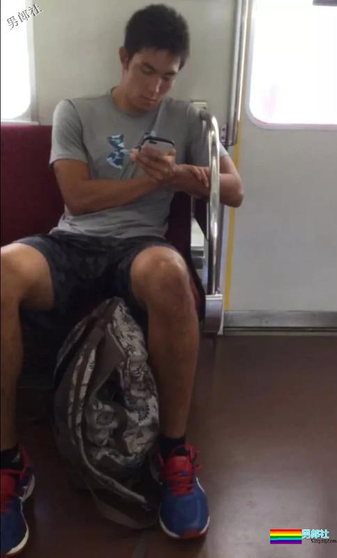 当直男们劈开腿！还有白袜！ - 51虹马