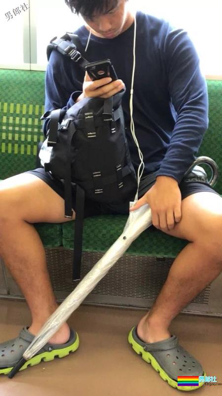 当直男们劈开腿！还有白袜！ - 51虹马