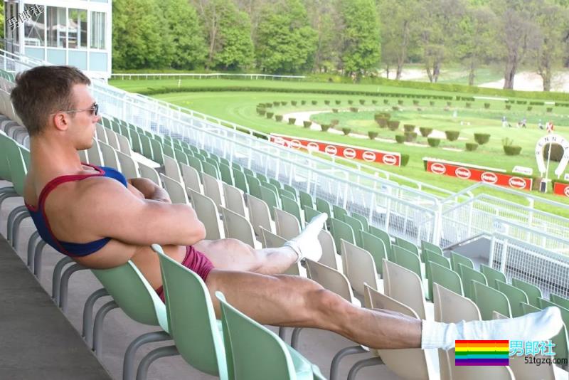 当直男们劈开腿！还有白袜！ - 51虹马