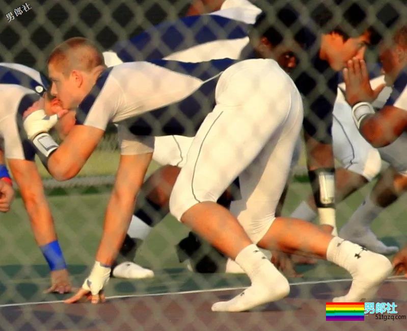 当直男们劈开腿！还有白袜！ - 51虹马