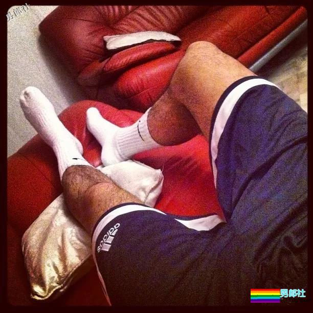 当直男们劈开腿！还有白袜！ - 51虹马