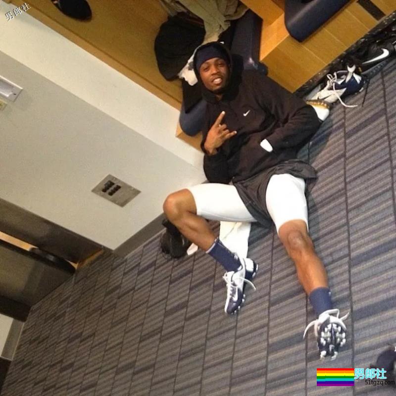 当直男们劈开腿！还有白袜！ - 51虹马