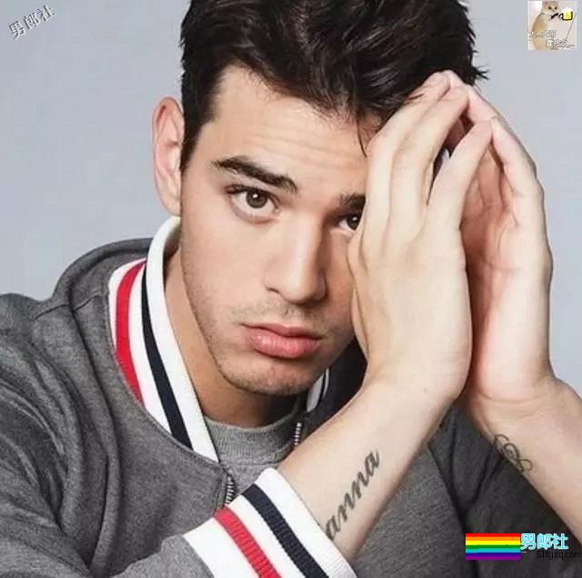 十八线男模借圈内男友走红后,投入金主老男人怀抱 - 51虹马 十八线男模借圈内男友走红后,投入金主老男人怀抱 - 51虹马