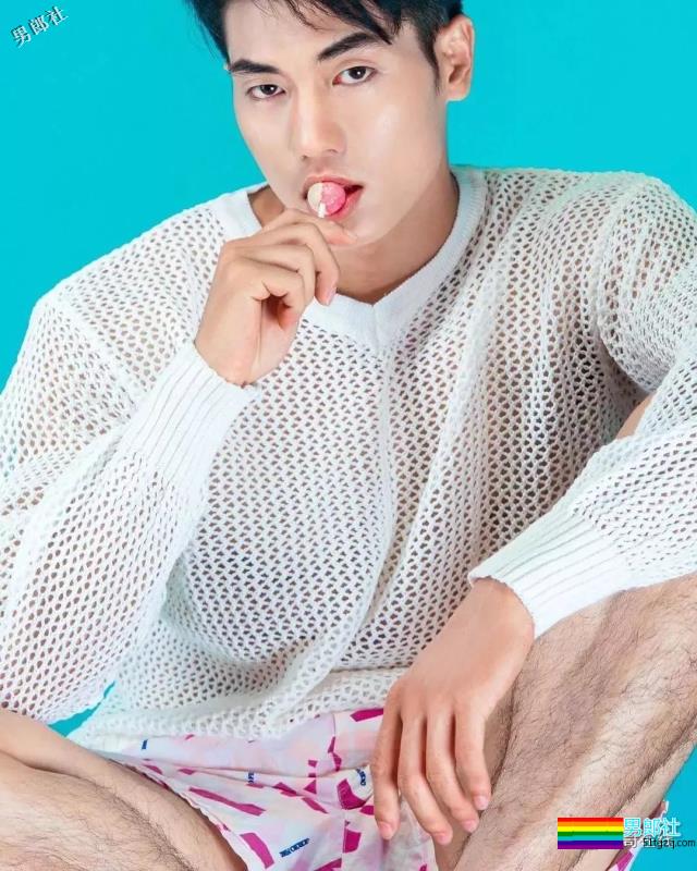 趬臀筋肉私教曾拍过超nice写真,这大胸肌腱子肉我给满分! - 51虹马 趬臀筋肉私教曾拍过超nice写真,这大胸肌腱子肉我给满分! - 51虹马