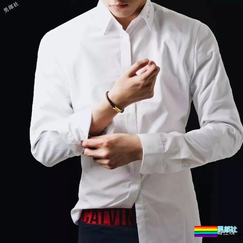 94年飞行员制服小奶狗，最想嫁的A&F签约男模，腹肌人鱼线圈粉又吸睛！ - 51虹马