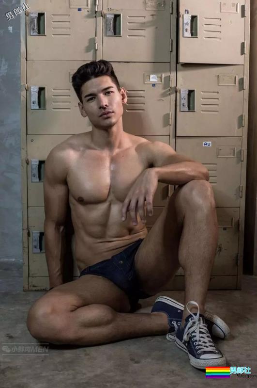 小时代帅哥版宫铭？ - 51虹马