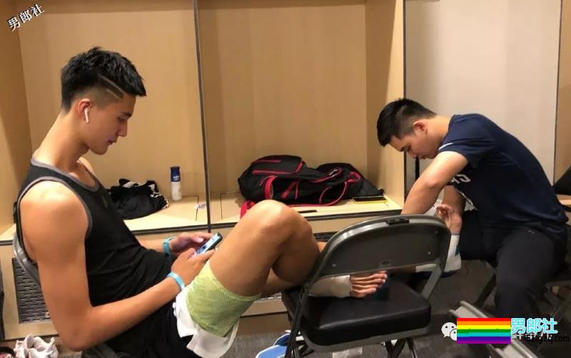 汕头大学篮球队颜值担当！2米05健身露内裤边 - 51虹马