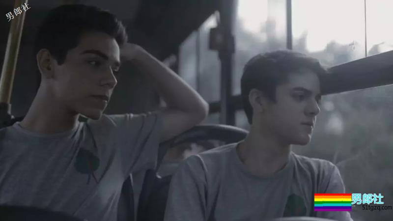 两小无猜夫夫爱，弯男真的掰不直！! - 51虹马