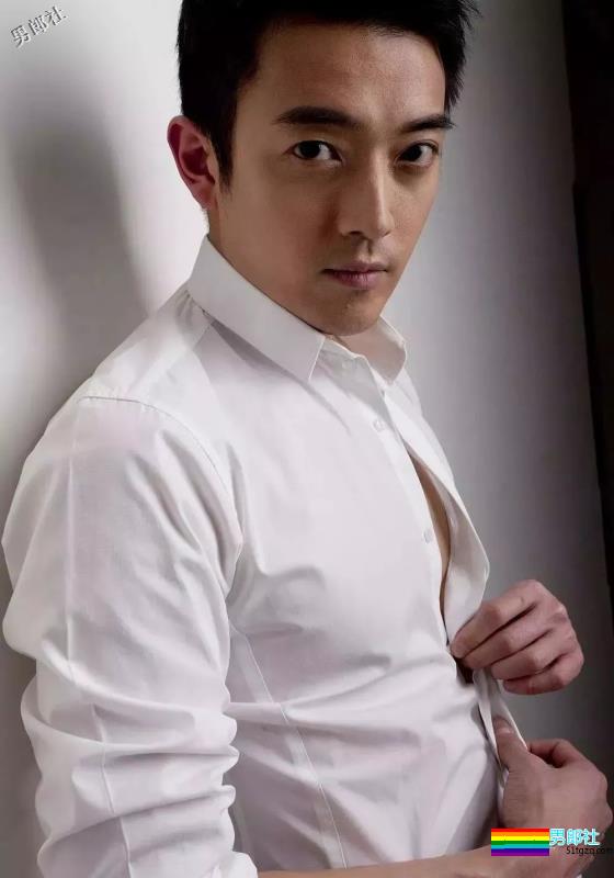 言承旭与寸头胡渣男同居？这个公狗腰肌肉男，我可以！ - 51虹马