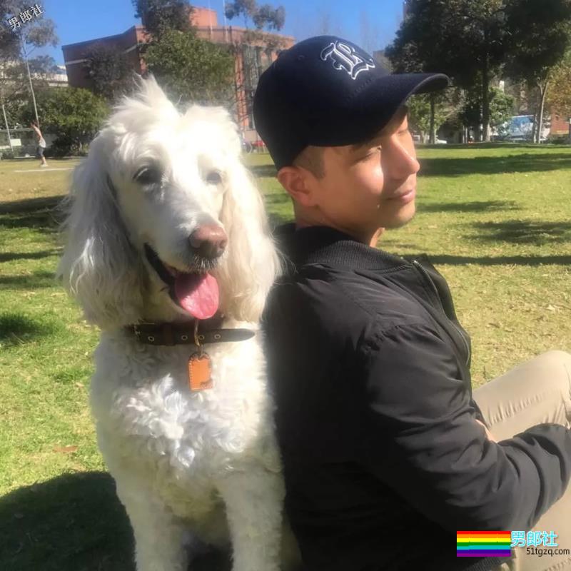 帅哥欧巴自爆入熊池,自拍竟有这么多小心机? - 51虹马 帅哥欧巴自爆入熊池,自拍竟有这么多小心机? - 51虹马